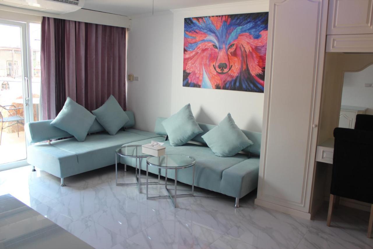 Le Cafe Royale Otel Pattaya Dış mekan fotoğraf